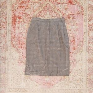 Woman’s Vintage Midi Checkered Skirt